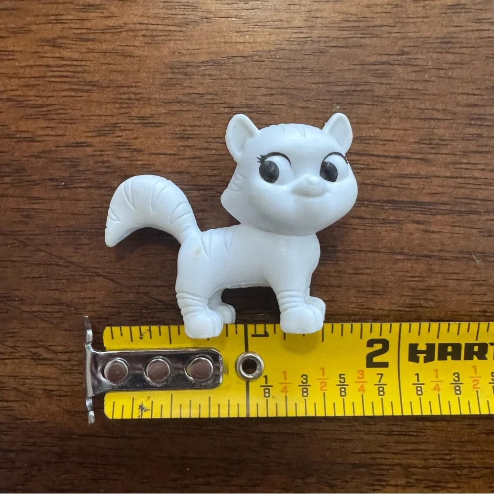 Paw‎ Patrol Spin Master White Cat Kitty Replacement Accessory Figure